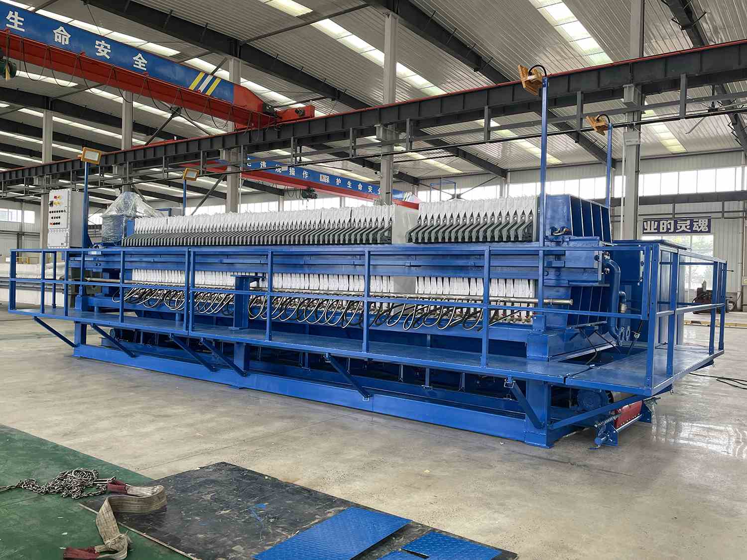 450平方厢式隔膜压滤机006